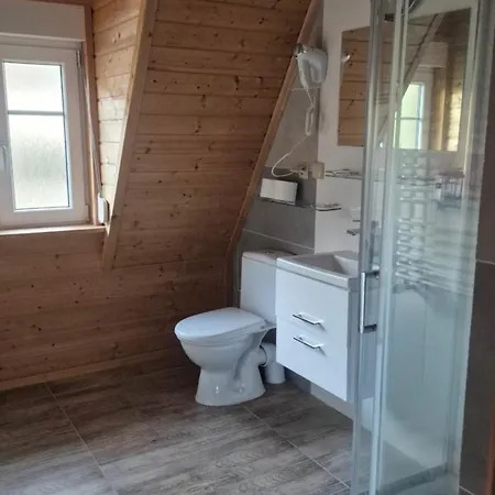 Dworek Zielonka Apartment Jelenia Gora
